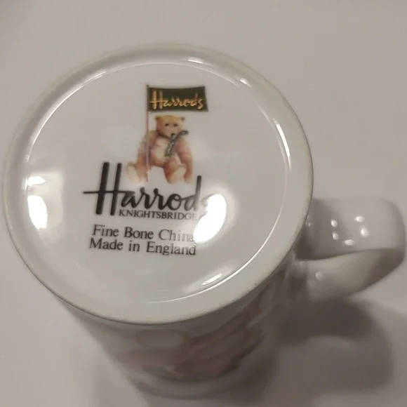 Vintage Harrods White Teddy Bear  Fine Bone China Mug Gold script 4 3/4” H - Picture 6 of 10